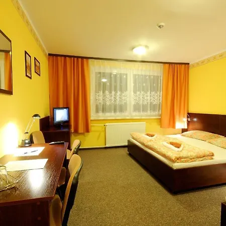 Hotel Gambit I Restauracja Cieszyn